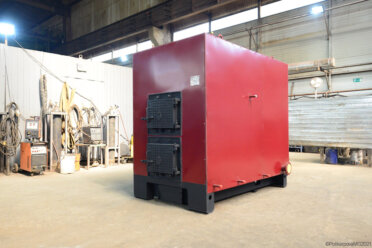 Водогрейный дровяной котел